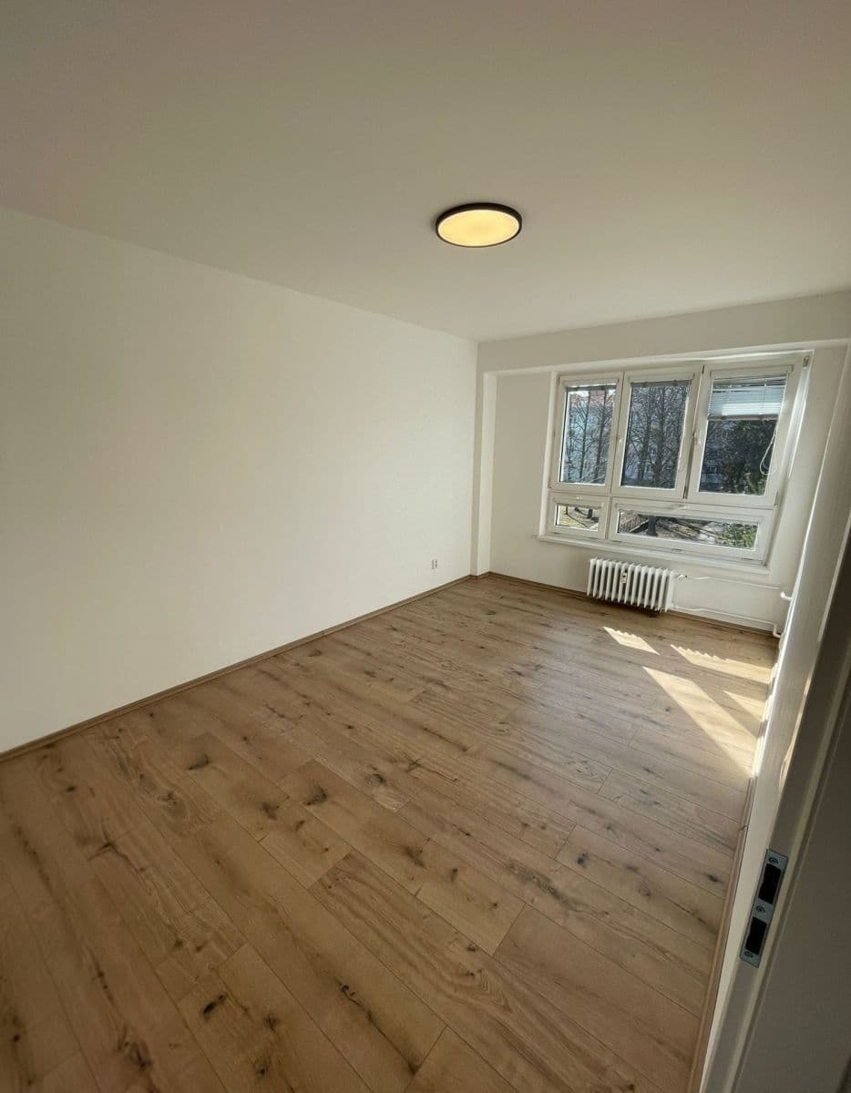 Pronájem bytu 2+1 50 m², Na Široké, Ostrava, Moravskoslezský kraj Pronájem bytu 2+1 50 m², Na Široké, Ostrava, Moravskoslezský kraj