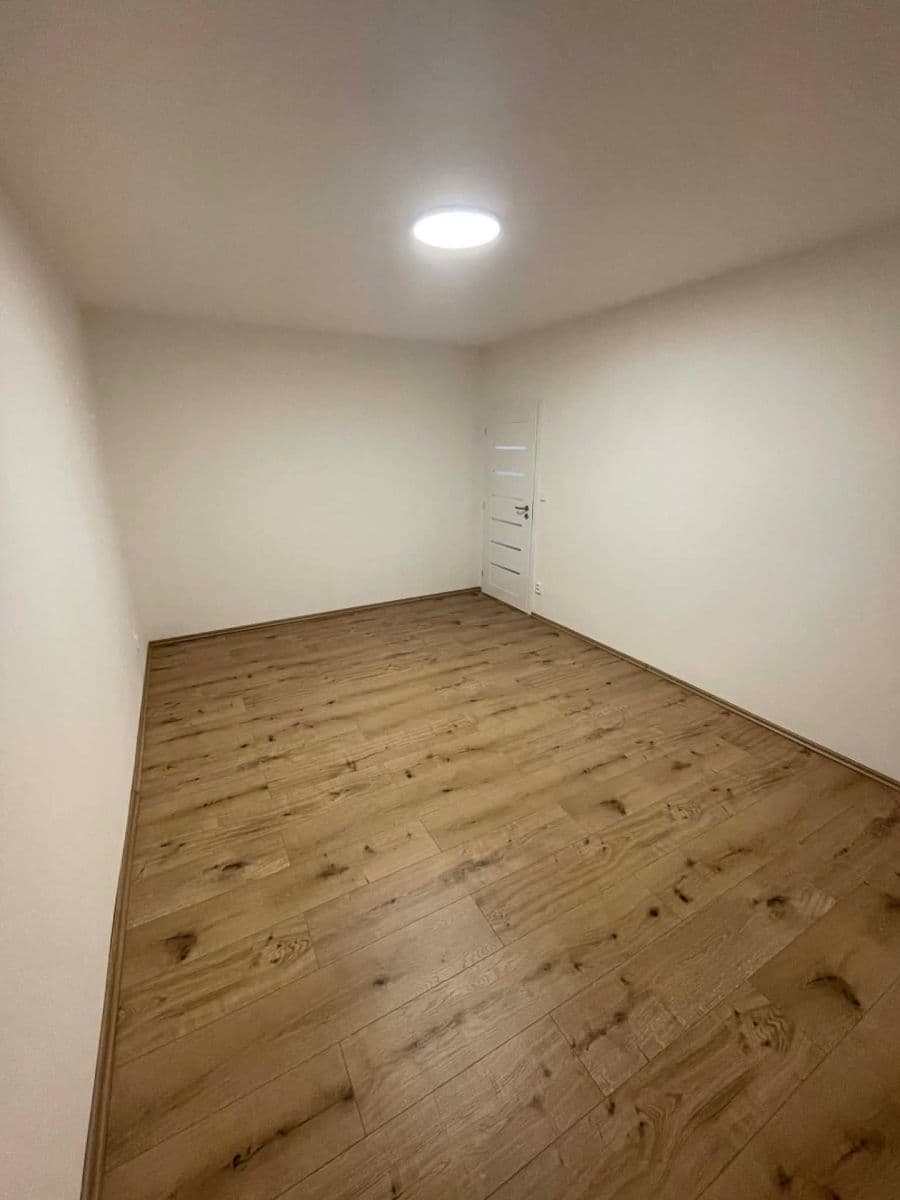 Pronájem bytu 2+1 50 m², Na Široké, Ostrava, Moravskoslezský kraj Pronájem bytu 2+1 50 m², Na Široké, Ostrava, Moravskoslezský kraj