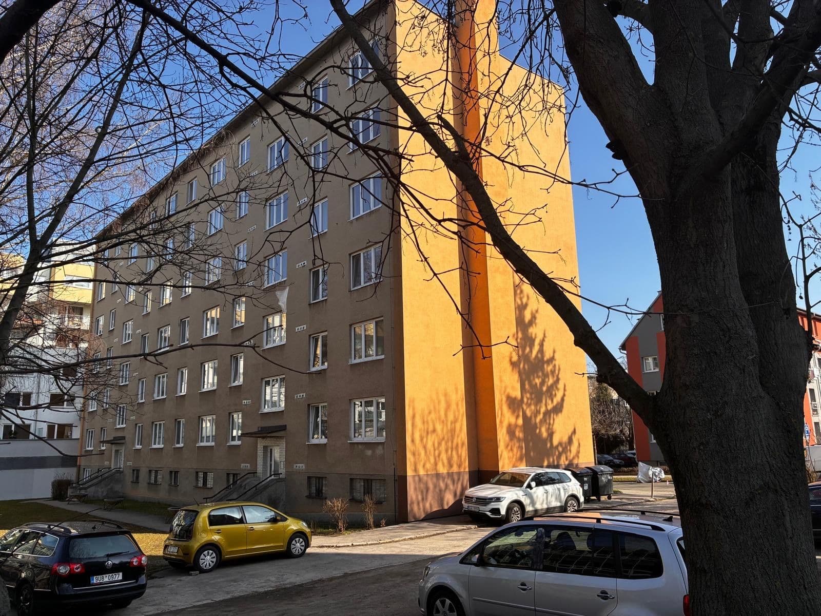 Pronájem bytu 3+1 75 m², Svatopluka Čecha, Brno, Jihomoravský kraj Pronájem bytu 3+1 75 m², Svatopluka Čecha, Brno, Jihomoravský kraj