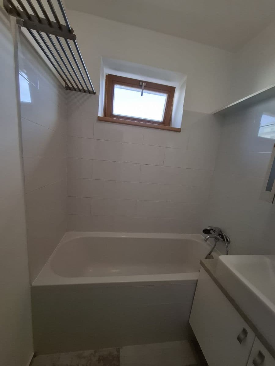 Pronájem bytu 2+kk 42 m², Obilní trh, Brno, Jihomoravský kraj Pronájem bytu 2+kk 42 m², Obilní trh, Brno, Jihomoravský kraj