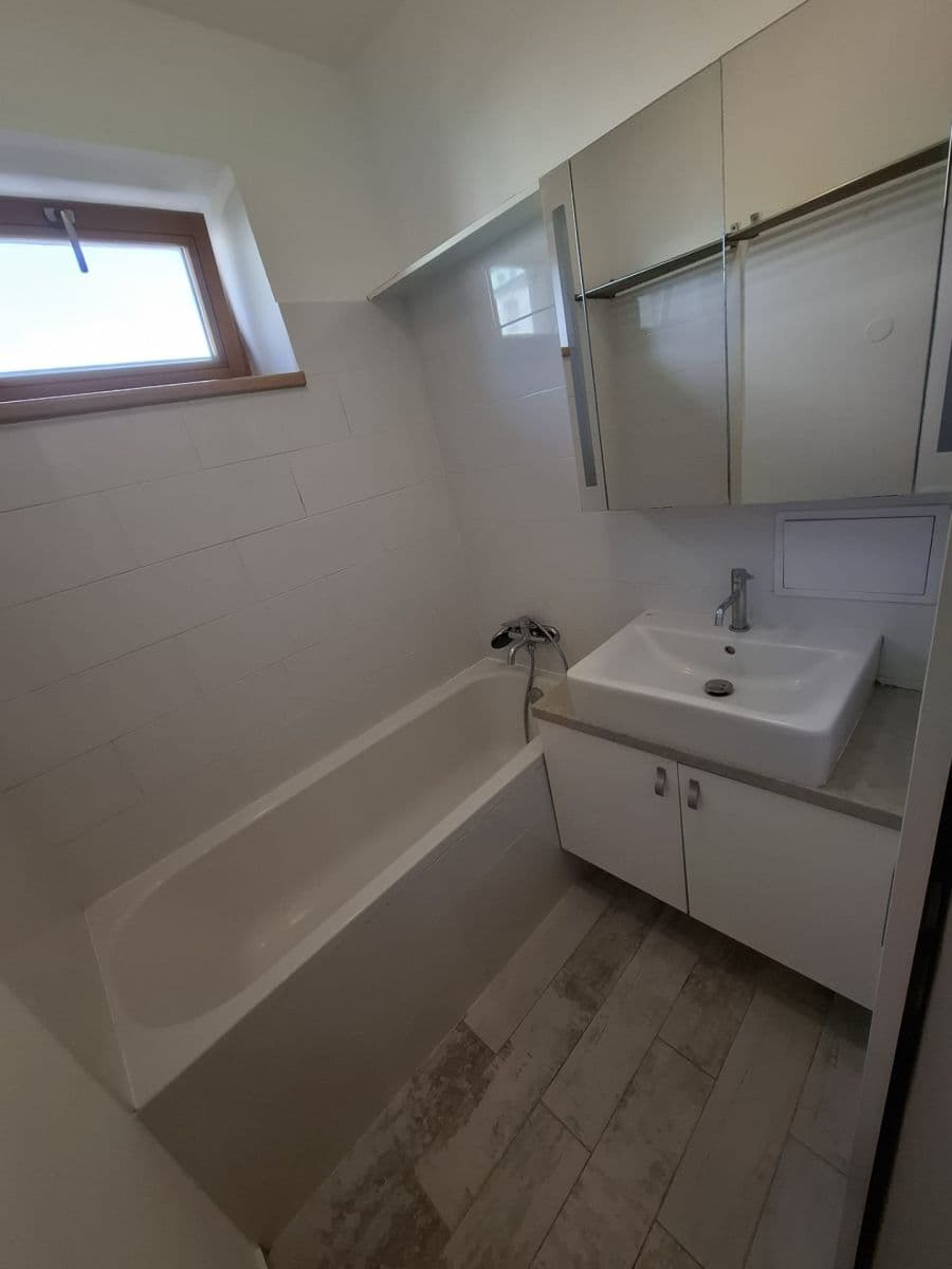 Pronájem bytu 2+kk 42 m², Obilní trh, Brno, Jihomoravský kraj Pronájem bytu 2+kk 42 m², Obilní trh, Brno, Jihomoravský kraj