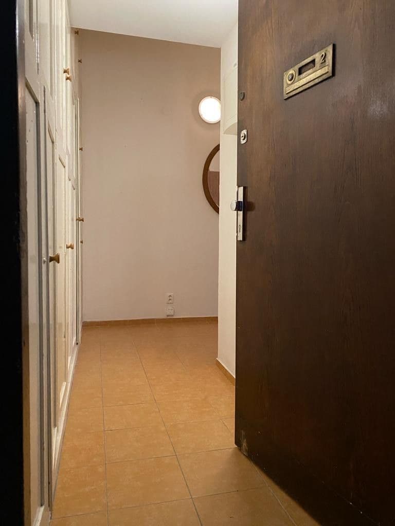 Pronájem bytu 1+1 35 m², Velehradská, Praha, Praha Pronájem bytu 1+1 35 m², Velehradská, Praha, Praha