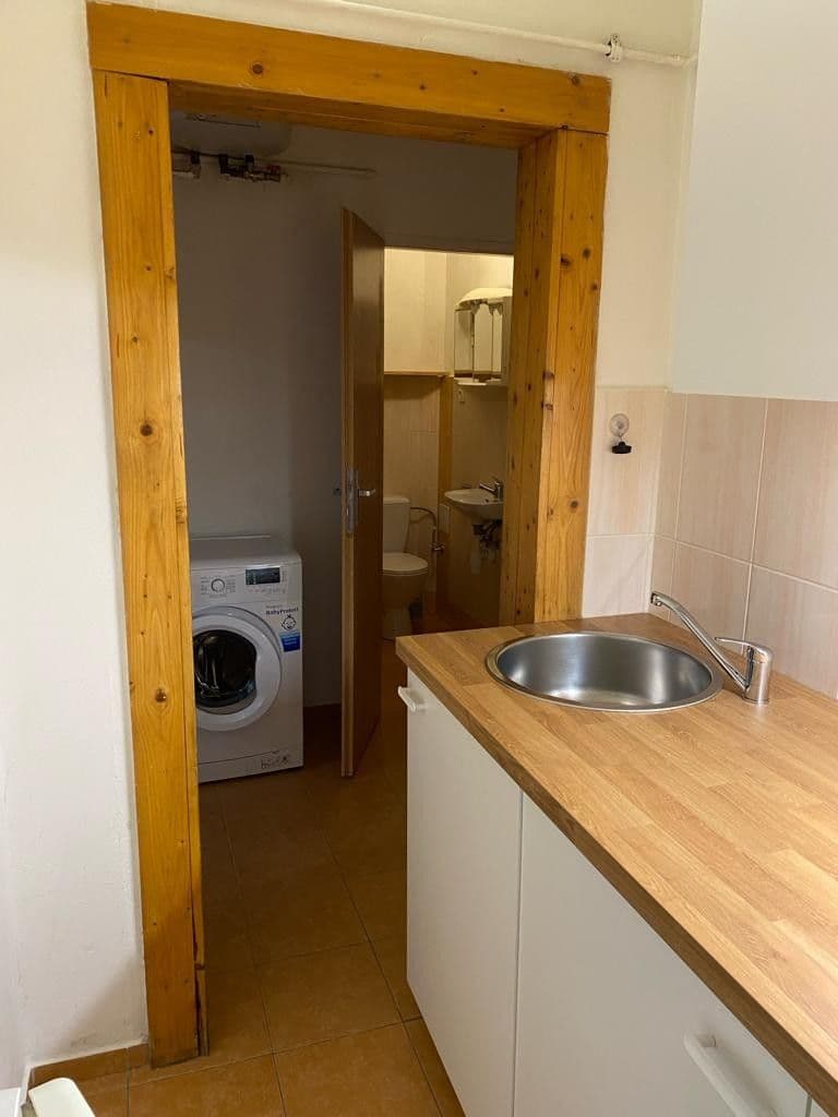 Pronájem bytu 1+1 35 m², Velehradská, Praha, Praha Pronájem bytu 1+1 35 m², Velehradská, Praha, Praha