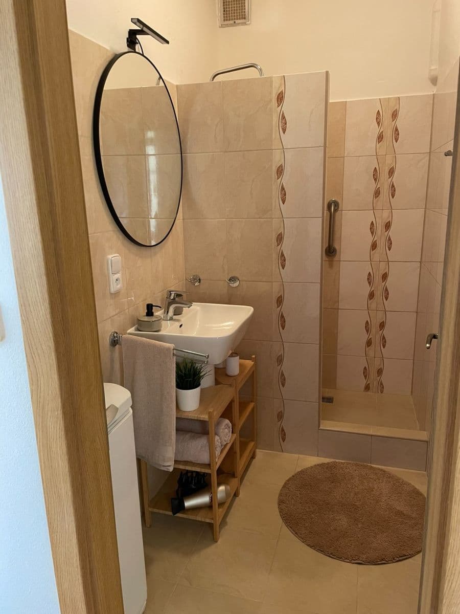 Pronájem bytu 2+kk 56 m², Stehlíkova, Plzeň, Plzeňský kraj Pronájem bytu 2+kk 56 m², Stehlíkova, Plzeň, Plzeňský kraj