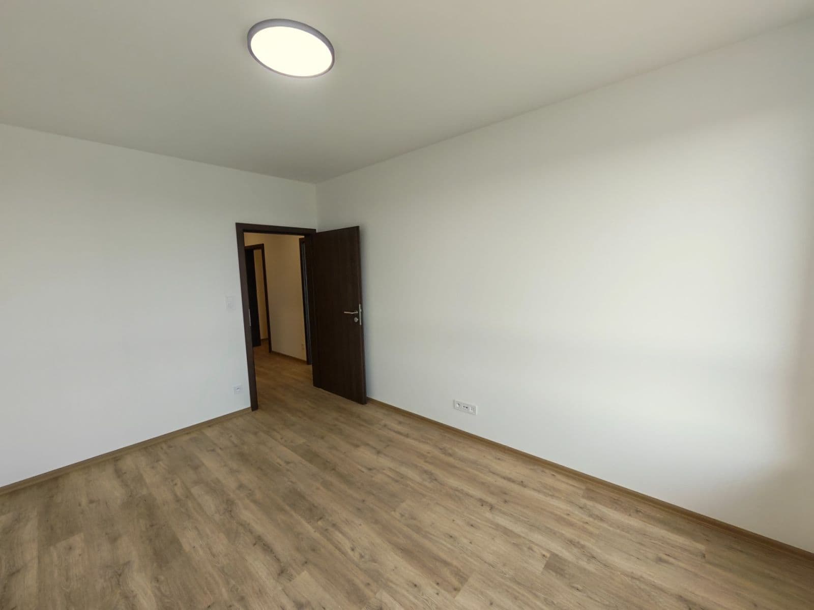 Pronájem bytu 2+kk 56 m², Topolová, Olomouc, Olomoucký kraj Pronájem bytu 2+kk 56 m², Topolová, Olomouc, Olomoucký kraj