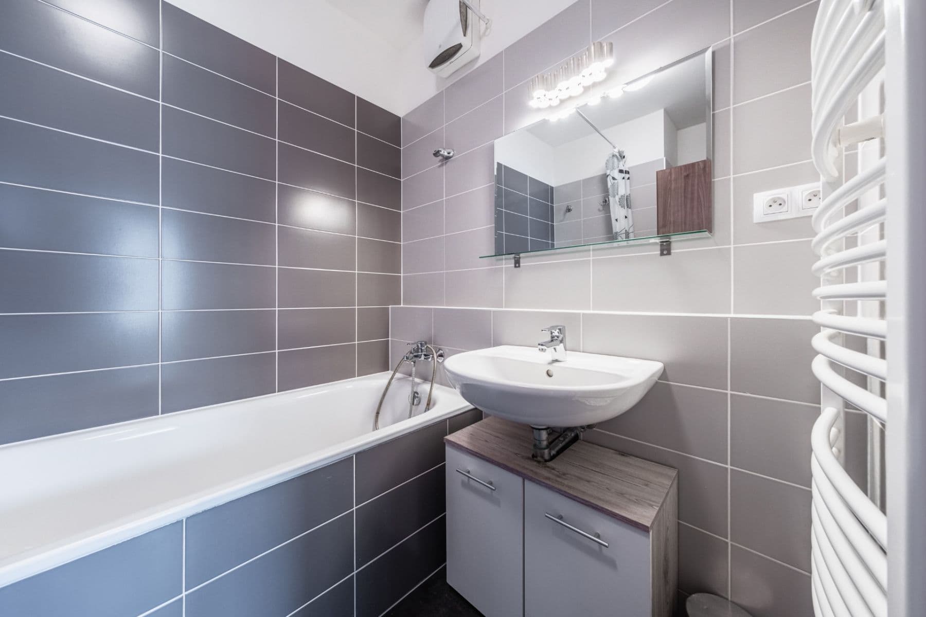 Prodej bytu 3+kk 70 m², Rižská, Praha, Praha Prodej bytu 3+kk 70 m², Rižská, Praha, Praha