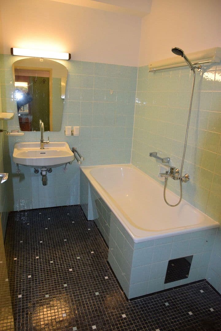 Pronájem bytu 1+kk 47 m², Schenkendorfgasse 2, Wien, Wien Pronájem bytu 1+kk 47 m², Schenkendorfgasse 2, Wien, Wien