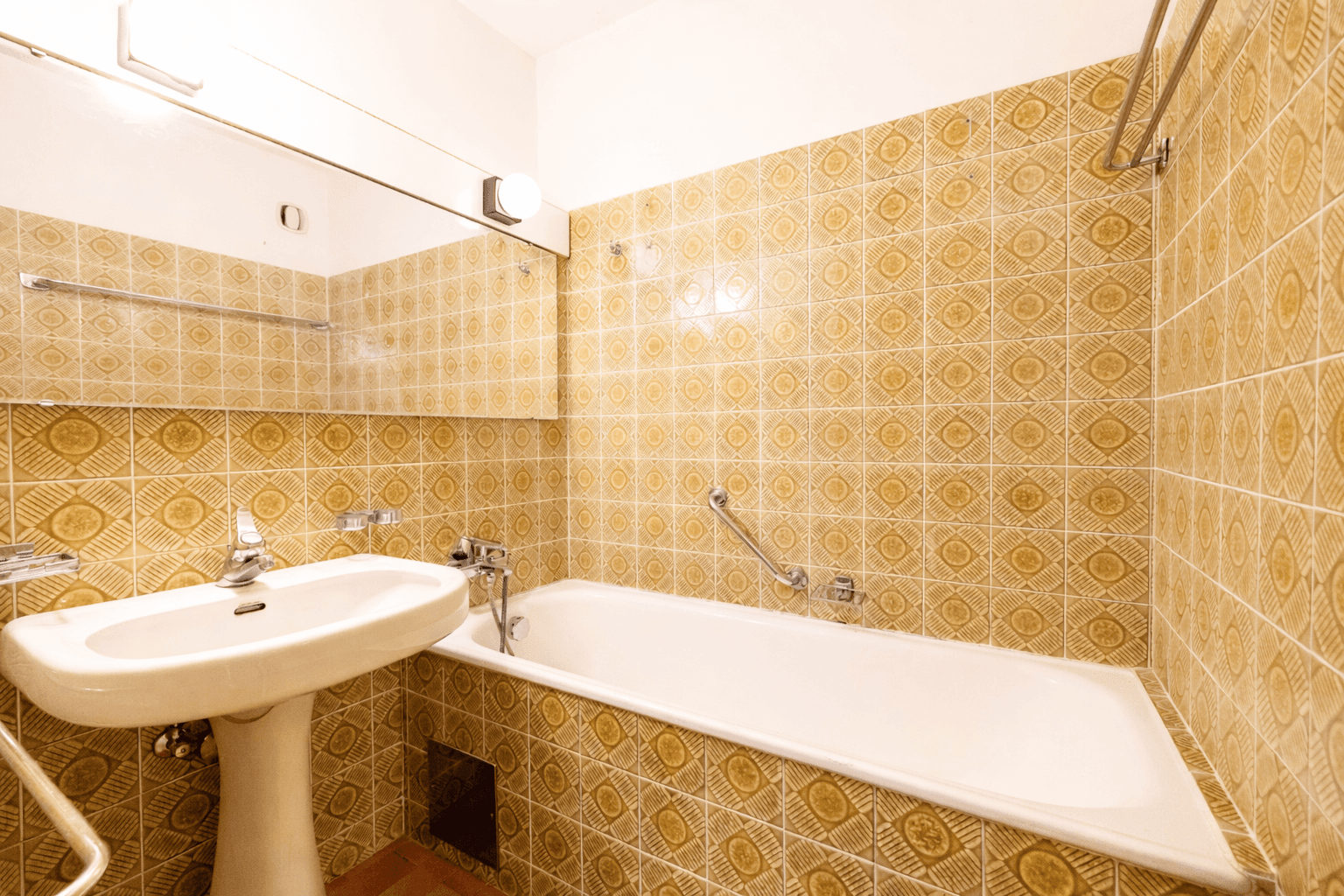 Prodej bytu 3+1 77 m², Schiffmühlenstraße 102, Wien, Wien Prodej bytu 3+1 77 m², Schiffmühlenstraße 102, Wien, Wien