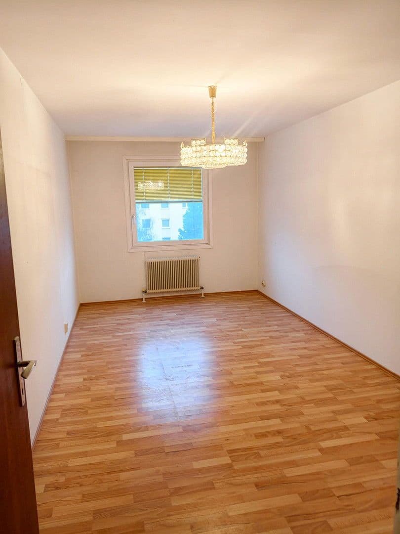 Prodej bytu 3+1 77 m², Schiffmühlenstraße 102, Wien, Wien Prodej bytu 3+1 77 m², Schiffmühlenstraße 102, Wien, Wien