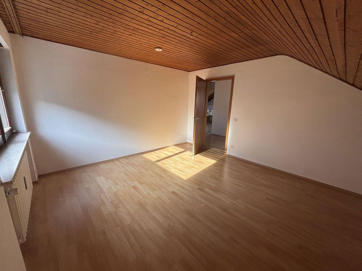 Pronájem bytu 4+1 117 m², Klosterstr. 76, Randersacker, Bavorsko Pronájem bytu 4+1 117 m², Klosterstr. 76, Randersacker, Bavorsko