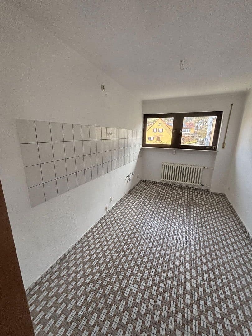 Pronájem bytu 4+1 117 m², Klosterstr. 76, Randersacker, Bavorsko Pronájem bytu 4+1 117 m², Klosterstr. 76, Randersacker, Bavorsko