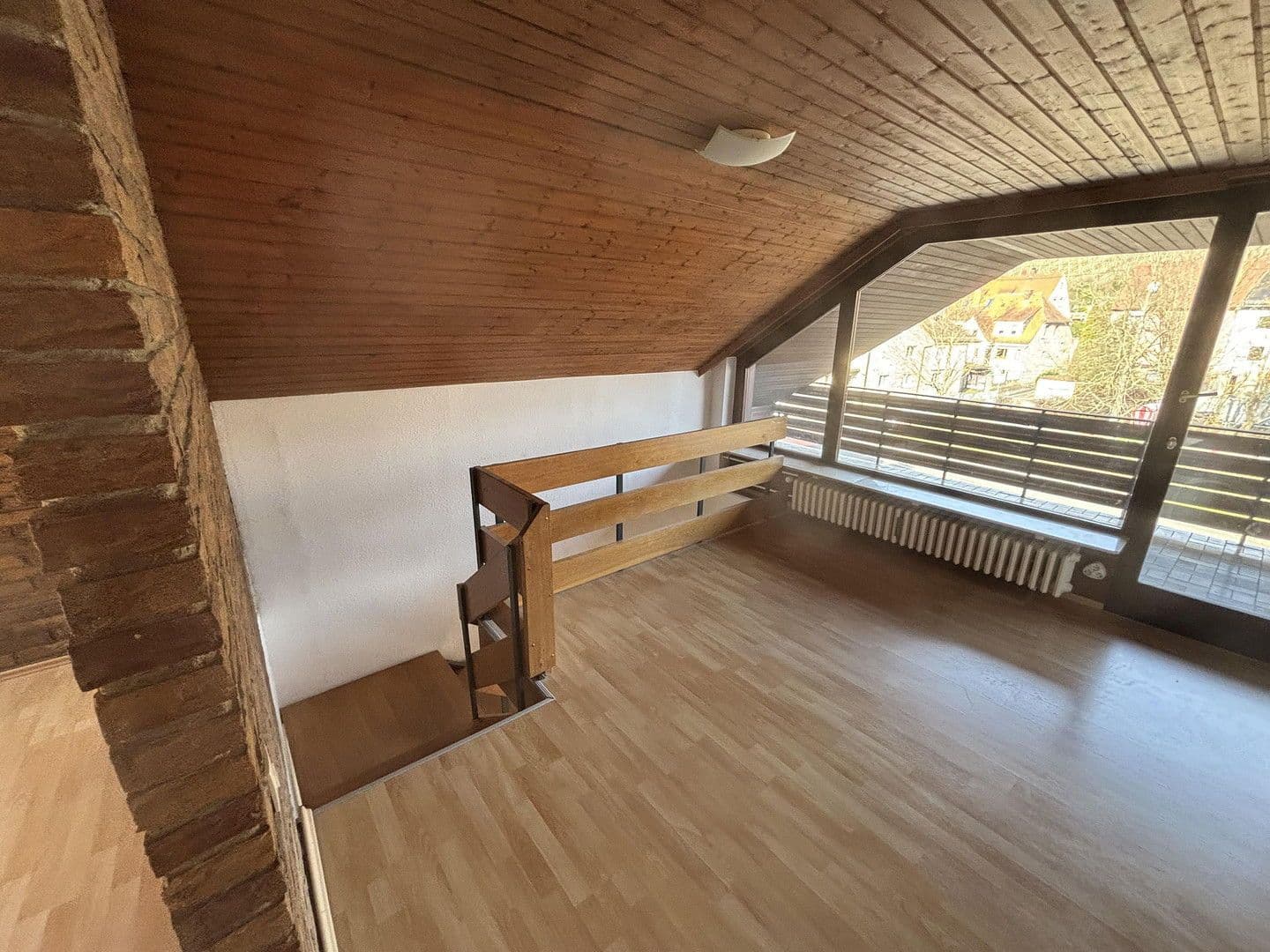 Pronájem bytu 4+1 117 m², Klosterstr. 76, Randersacker, Bavorsko Pronájem bytu 4+1 117 m², Klosterstr. 76, Randersacker, Bavorsko