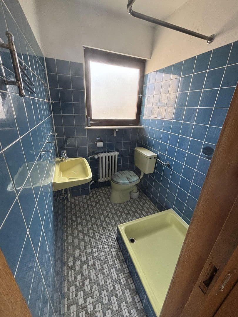 Pronájem bytu 4+1 117 m², Klosterstr. 76, Randersacker, Bavorsko Pronájem bytu 4+1 117 m², Klosterstr. 76, Randersacker, Bavorsko