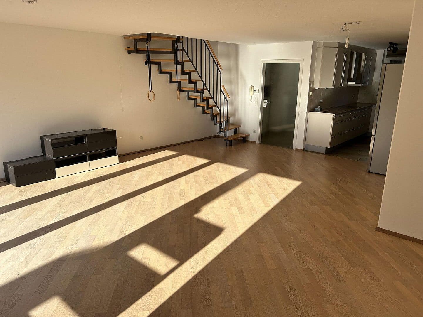 Prodej bytu 4+1 120 m², Sindelfingen, Bádensko-Württembersko Prodej bytu 4+1 120 m², Sindelfingen, Bádensko-Württembersko