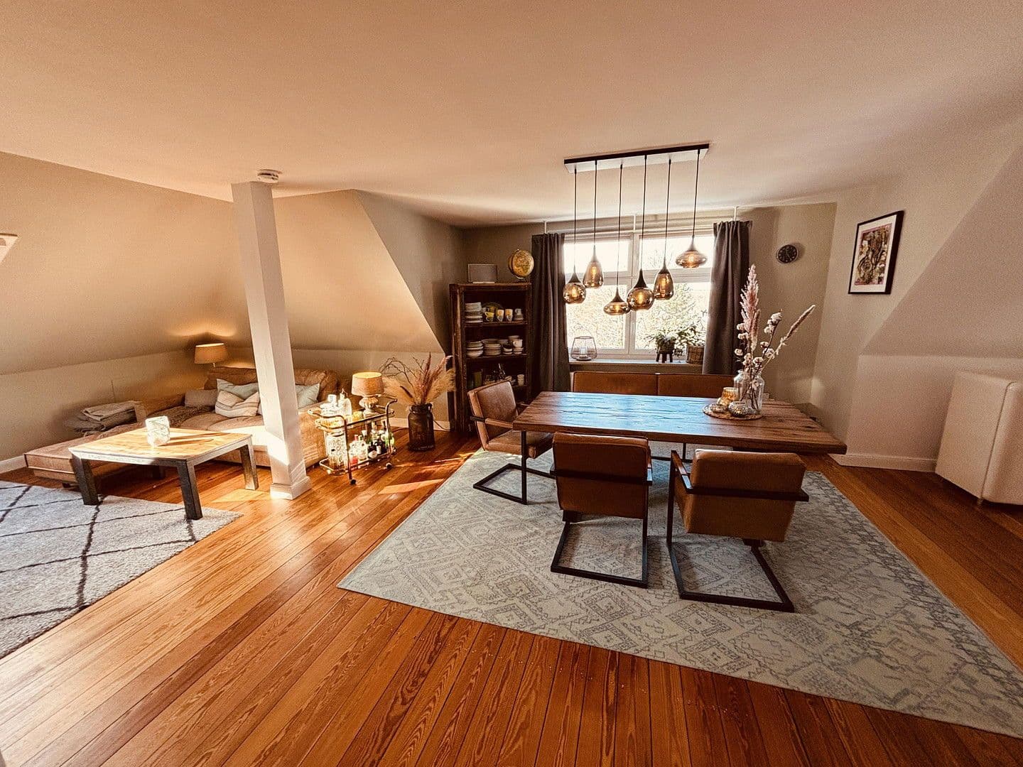 Prodej bytu 3+1 135 m², Aumühle, Šlesvicko-Holštýnsko Prodej bytu 3+1 135 m², Aumühle, Šlesvicko-Holštýnsko