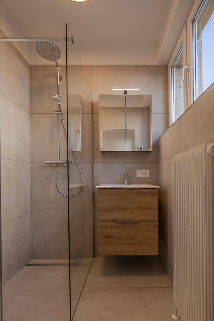 Prodej bytu 2+1 42 m², Jakob-Ghon Allee, Villach, Korutany Prodej bytu 2+1 42 m², Jakob-Ghon Allee, Villach, Korutany