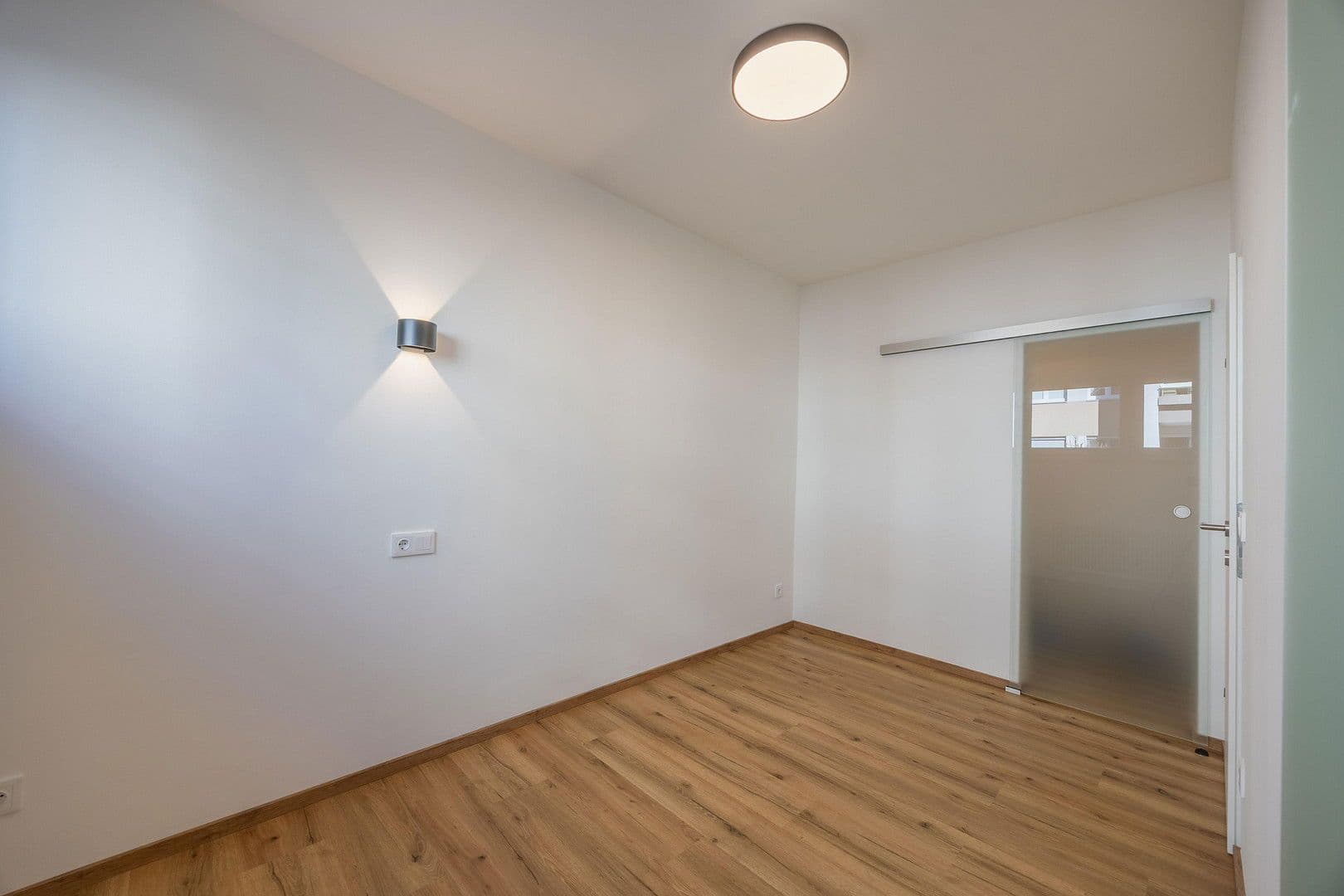Prodej bytu 2+1 42 m², Jakob-Ghon Allee, Villach, Korutany Prodej bytu 2+1 42 m², Jakob-Ghon Allee, Villach, Korutany