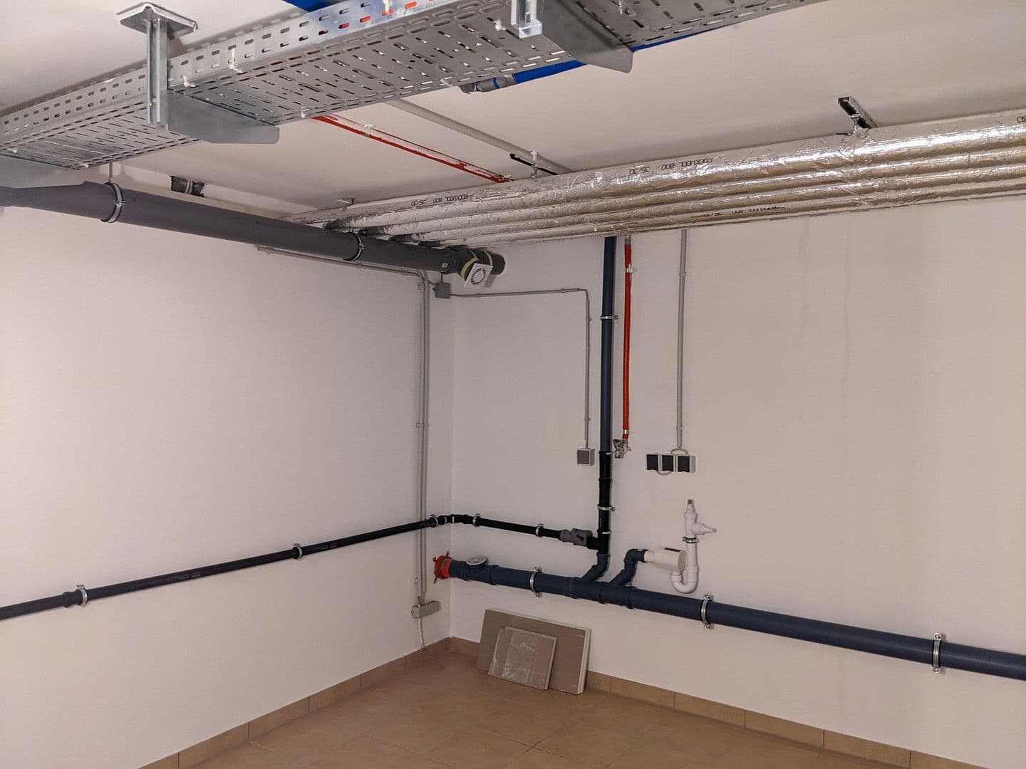 Prodej domu 144 m², pozemek 150 m², Flein, Bádensko-Württembersko Prodej domu 144 m², pozemek 150 m², Flein, Bádensko-Württembersko