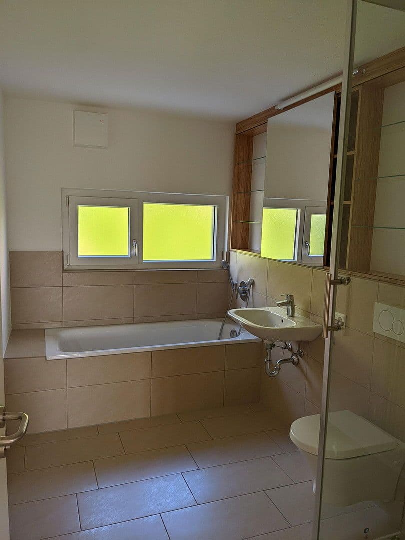 Prodej domu 144 m², pozemek 150 m², Flein, Bádensko-Württembersko Prodej domu 144 m², pozemek 150 m², Flein, Bádensko-Württembersko