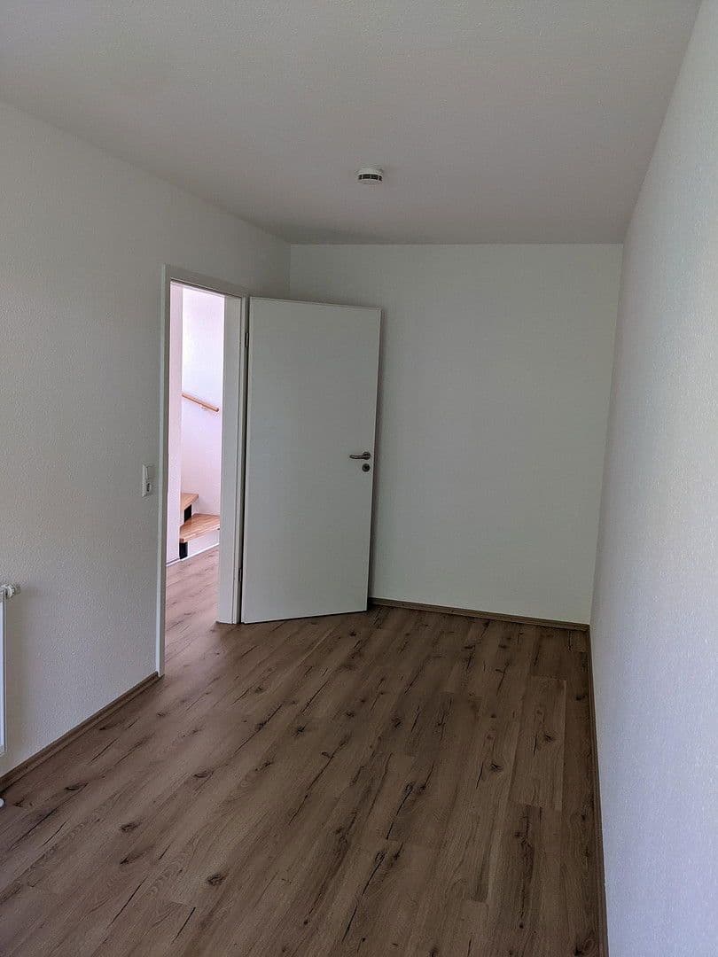 Prodej domu 144 m², pozemek 150 m², Flein, Bádensko-Württembersko Prodej domu 144 m², pozemek 150 m², Flein, Bádensko-Württembersko