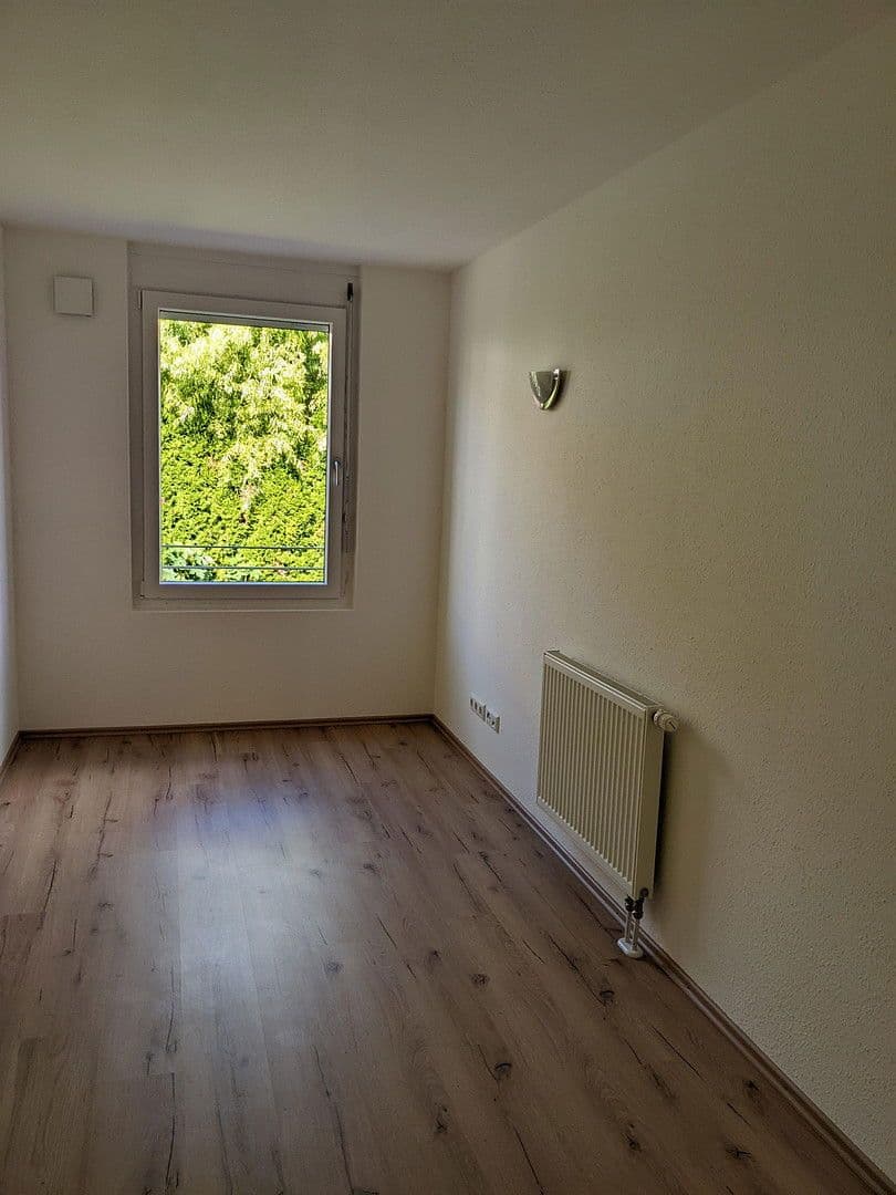 Prodej domu 144 m², pozemek 150 m², Flein, Bádensko-Württembersko Prodej domu 144 m², pozemek 150 m², Flein, Bádensko-Württembersko