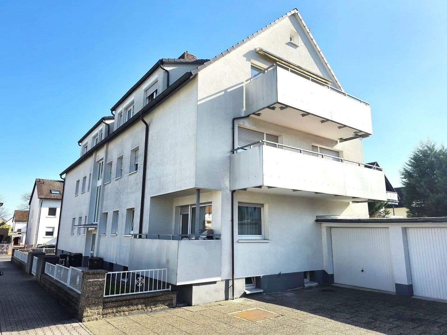Pronájem bytu 3+1 86 m², Schillerstraße 1, Dietzenbach, Hessen Pronájem bytu 3+1 86 m², Schillerstraße 1, Dietzenbach, Hessen