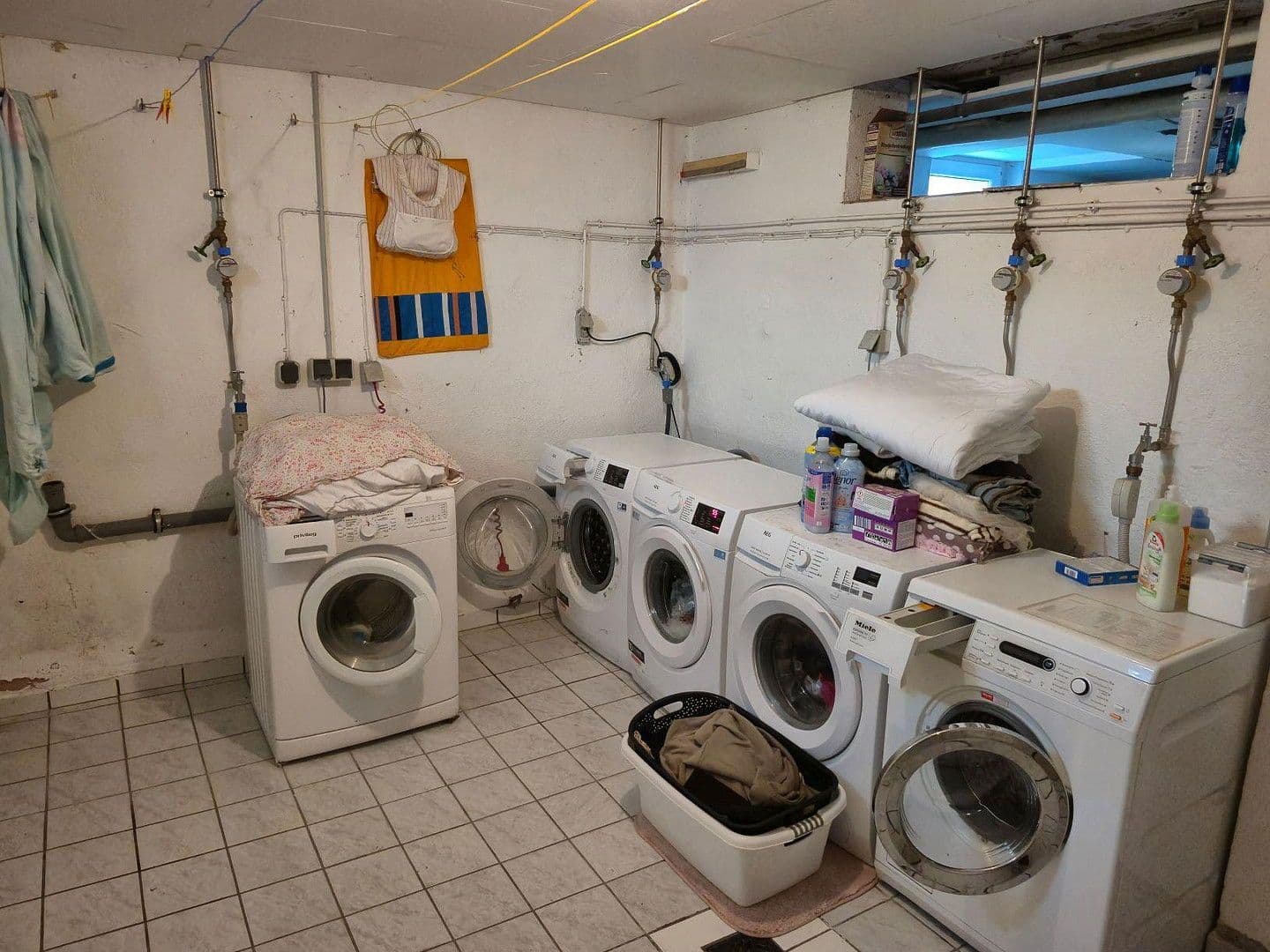 Pronájem bytu 3+1 86 m², Schillerstraße 1, Dietzenbach, Hessen Pronájem bytu 3+1 86 m², Schillerstraße 1, Dietzenbach, Hessen