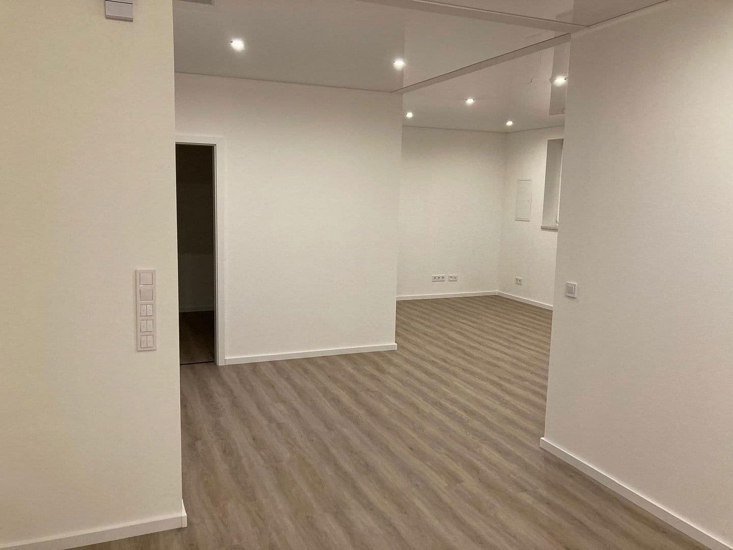 Pronájem kanceláře 210 m², Eiserntalstraße 238, Siegen, Severní Porýní-Vestfálsko Pronájem kanceláře 210 m², Eiserntalstraße 238, Siegen, Severní Porýní-Vestfálsko