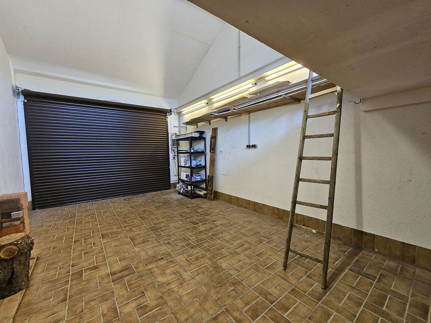 Pronájem domu 310 m², pozemek 673 m², Feldstraße 3, Bad Soden-Salmünster, Hessen Pronájem domu 310 m², pozemek 673 m², Feldstraße 3, Bad Soden-Salmünster, Hessen