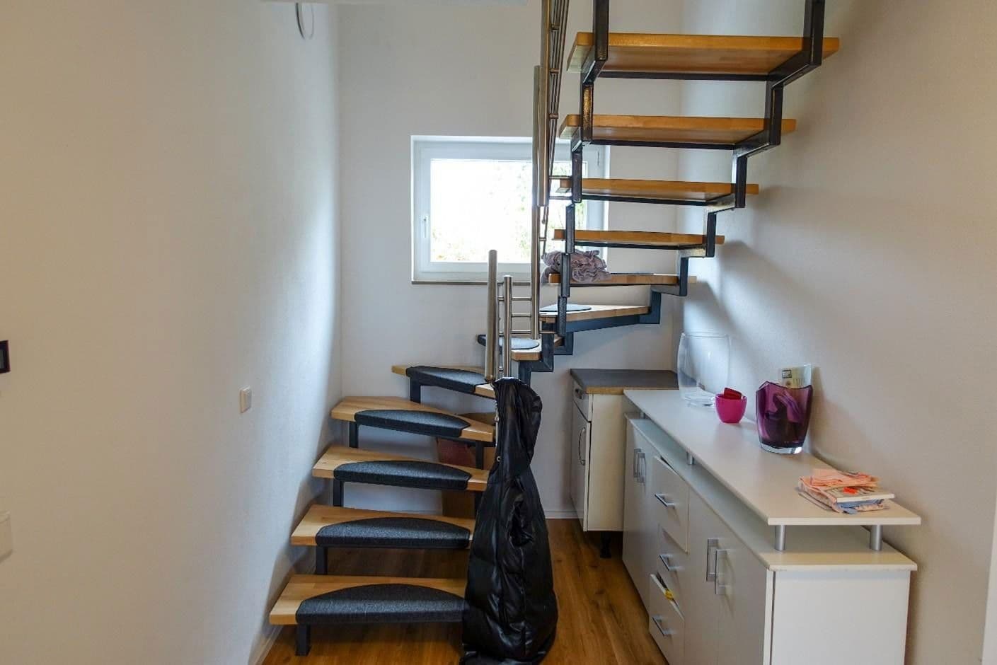 Prodej domu 287 m², pozemek 717 m², Neumarkt in der Oberpfalz, Bavorsko Prodej domu 287 m², pozemek 717 m², Neumarkt in der Oberpfalz, Bavorsko