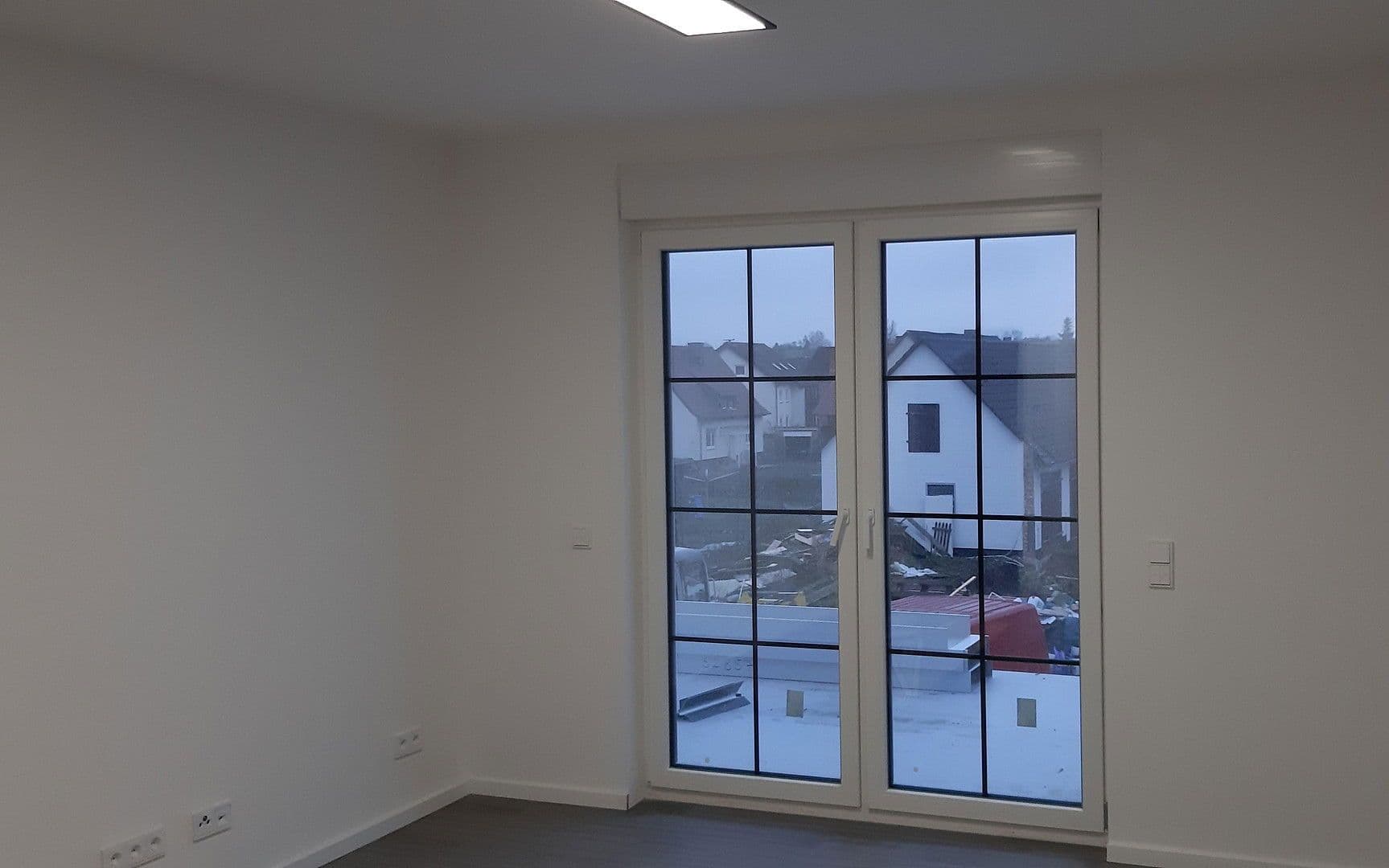 Pronájem bytu 2+1 58 m², Fuldatal, Hessen Pronájem bytu 2+1 58 m², Fuldatal, Hessen