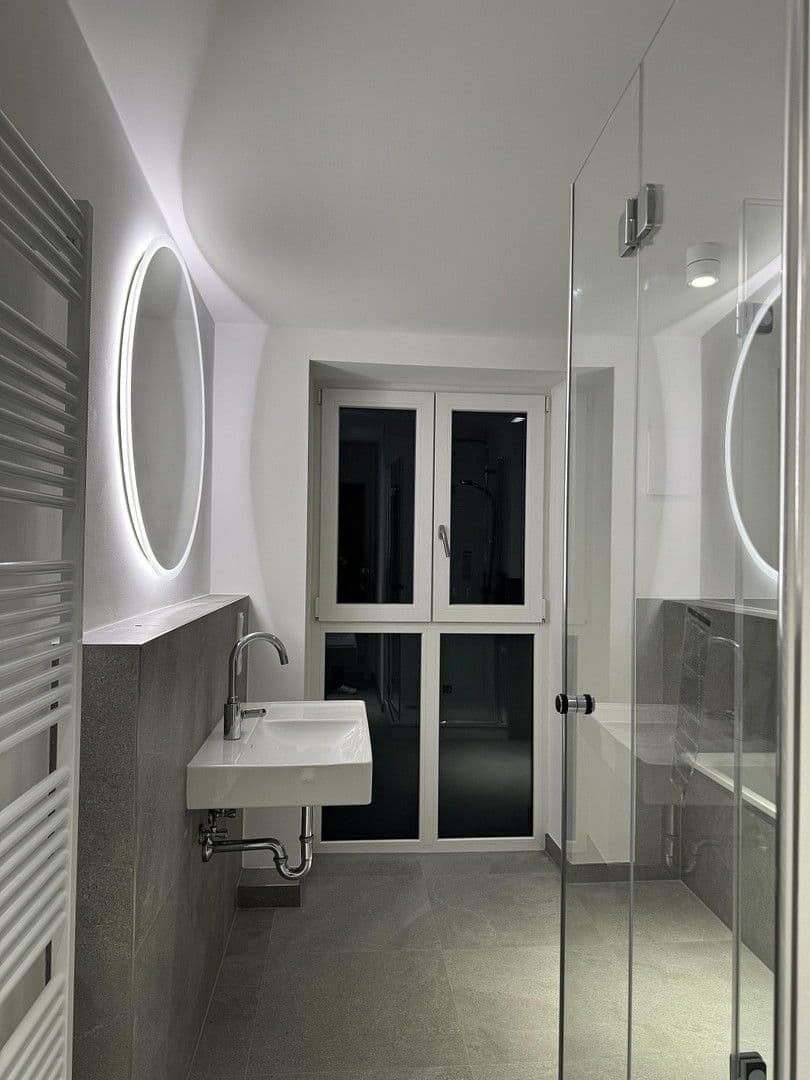 Prodej bytu 3+1 80 m², Walderseestraße, Berlin, Berlín Prodej bytu 3+1 80 m², Walderseestraße, Berlin, Berlín