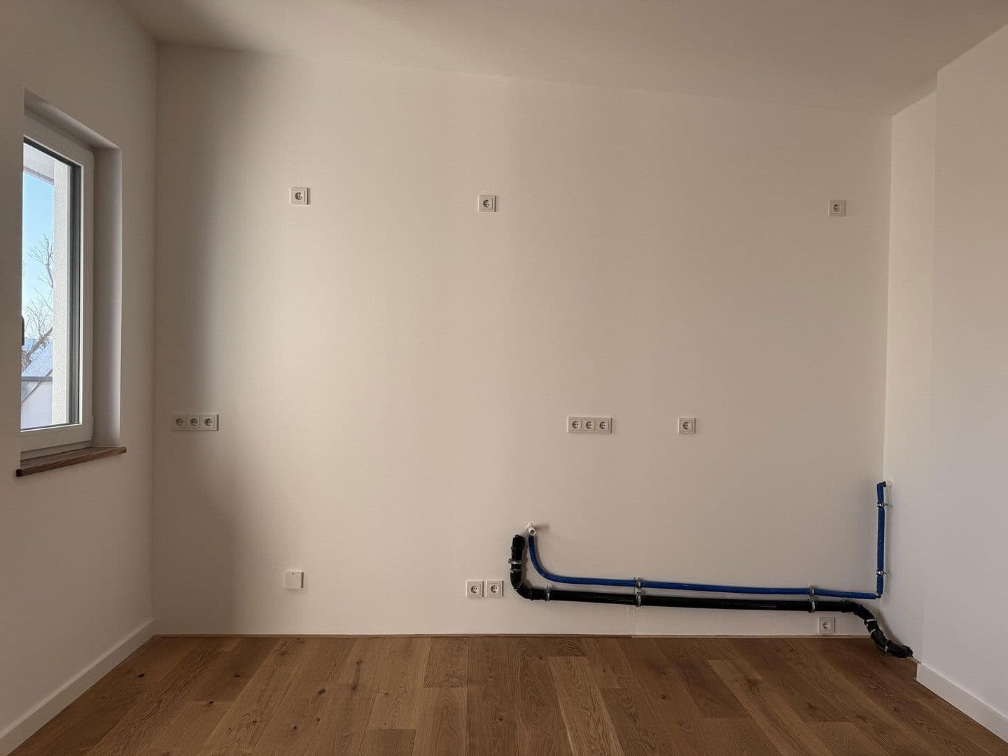 Prodej bytu 3+1 80 m², Walderseestraße, Berlin, Berlín Prodej bytu 3+1 80 m², Walderseestraße, Berlin, Berlín