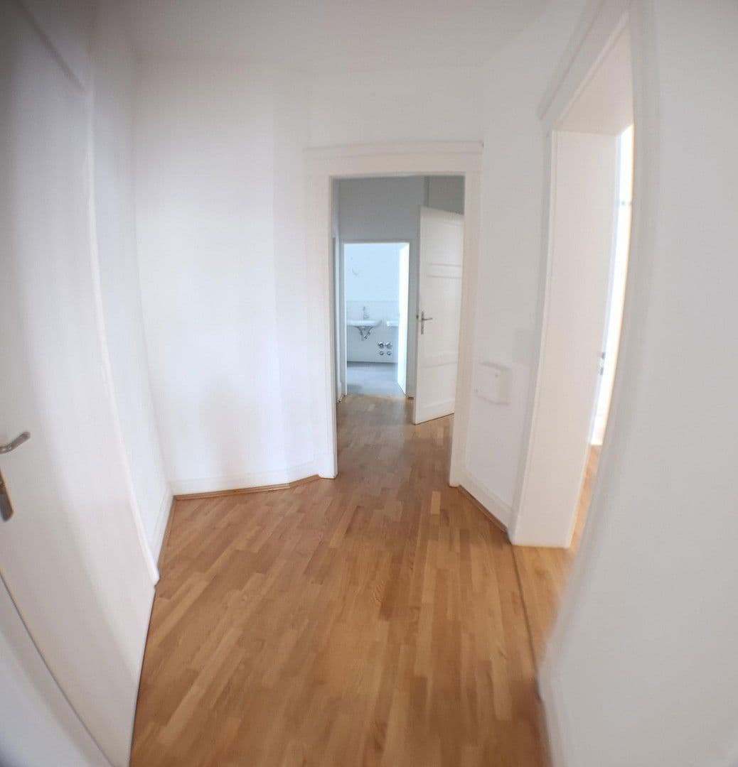 Pronájem bytu 2+1 81 m², Frankfurt am Main, Hessen Pronájem bytu 2+1 81 m², Frankfurt am Main, Hessen