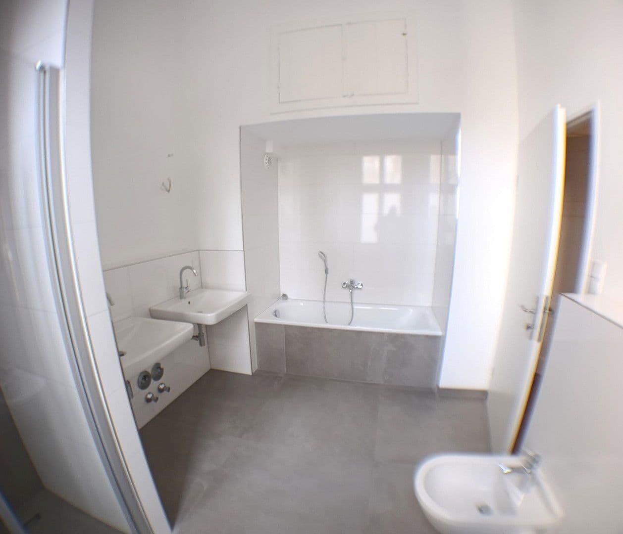 Pronájem bytu 2+1 81 m², Frankfurt am Main, Hessen Pronájem bytu 2+1 81 m², Frankfurt am Main, Hessen