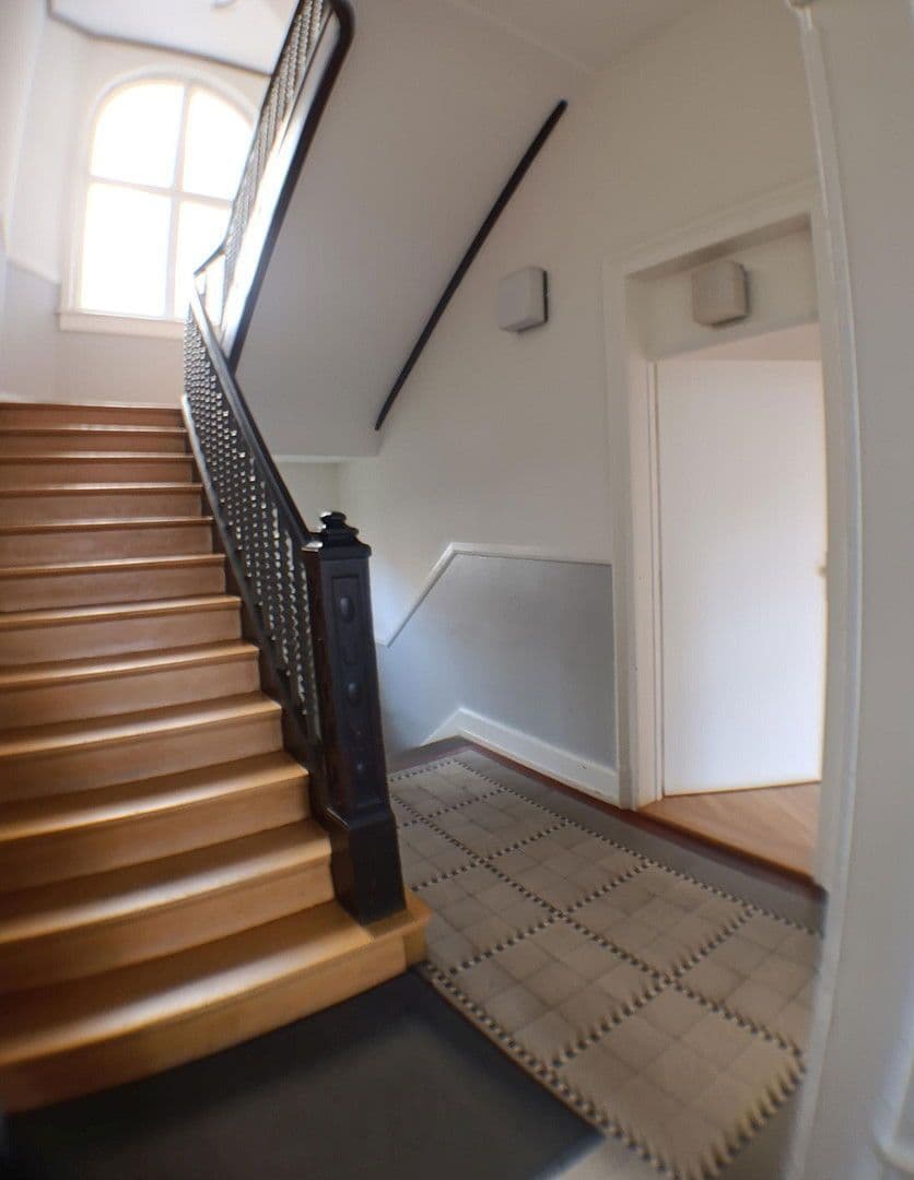 Pronájem bytu 2+1 81 m², Frankfurt am Main, Hessen Pronájem bytu 2+1 81 m², Frankfurt am Main, Hessen