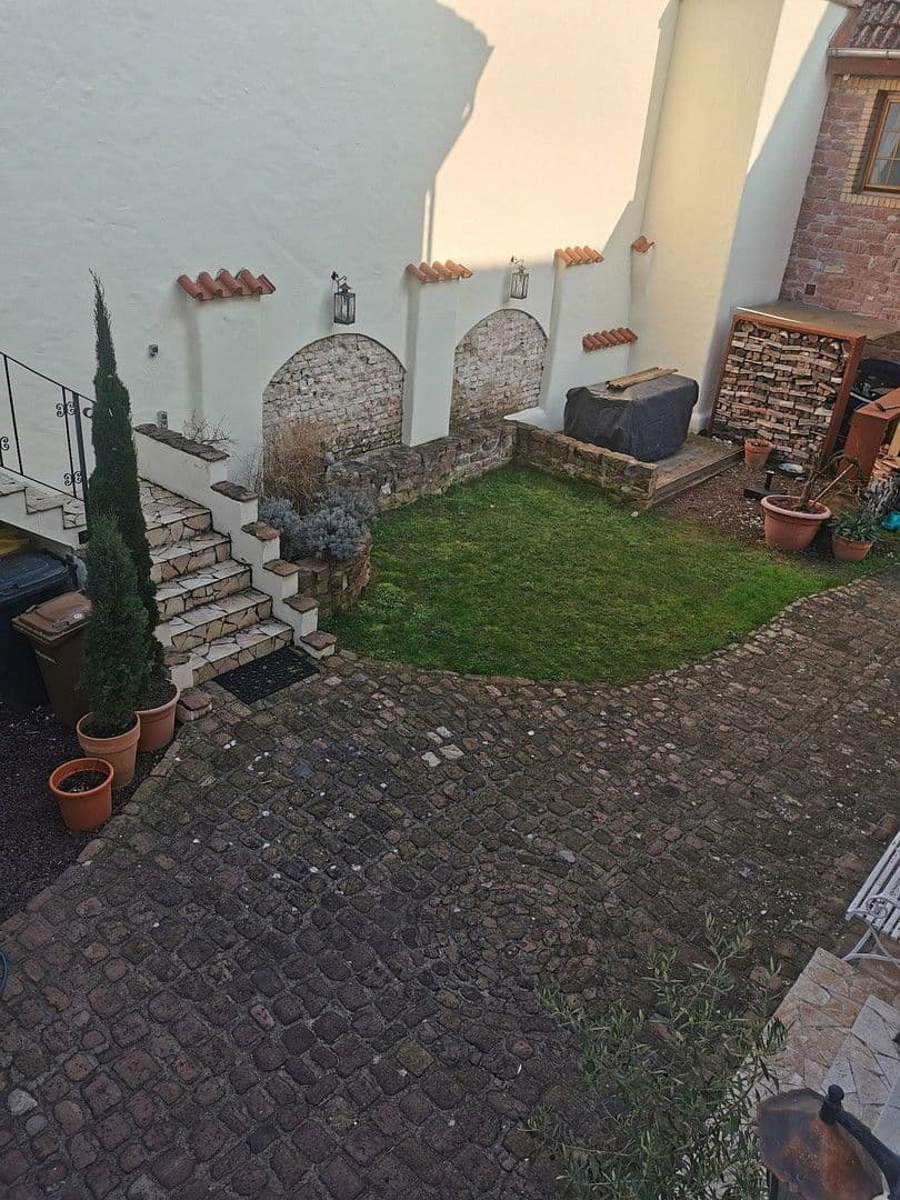 Prodej domu 108 m², pozemek 104 m², Mannheim, Bádensko-Württembersko Prodej domu 108 m², pozemek 104 m², Mannheim, Bádensko-Württembersko