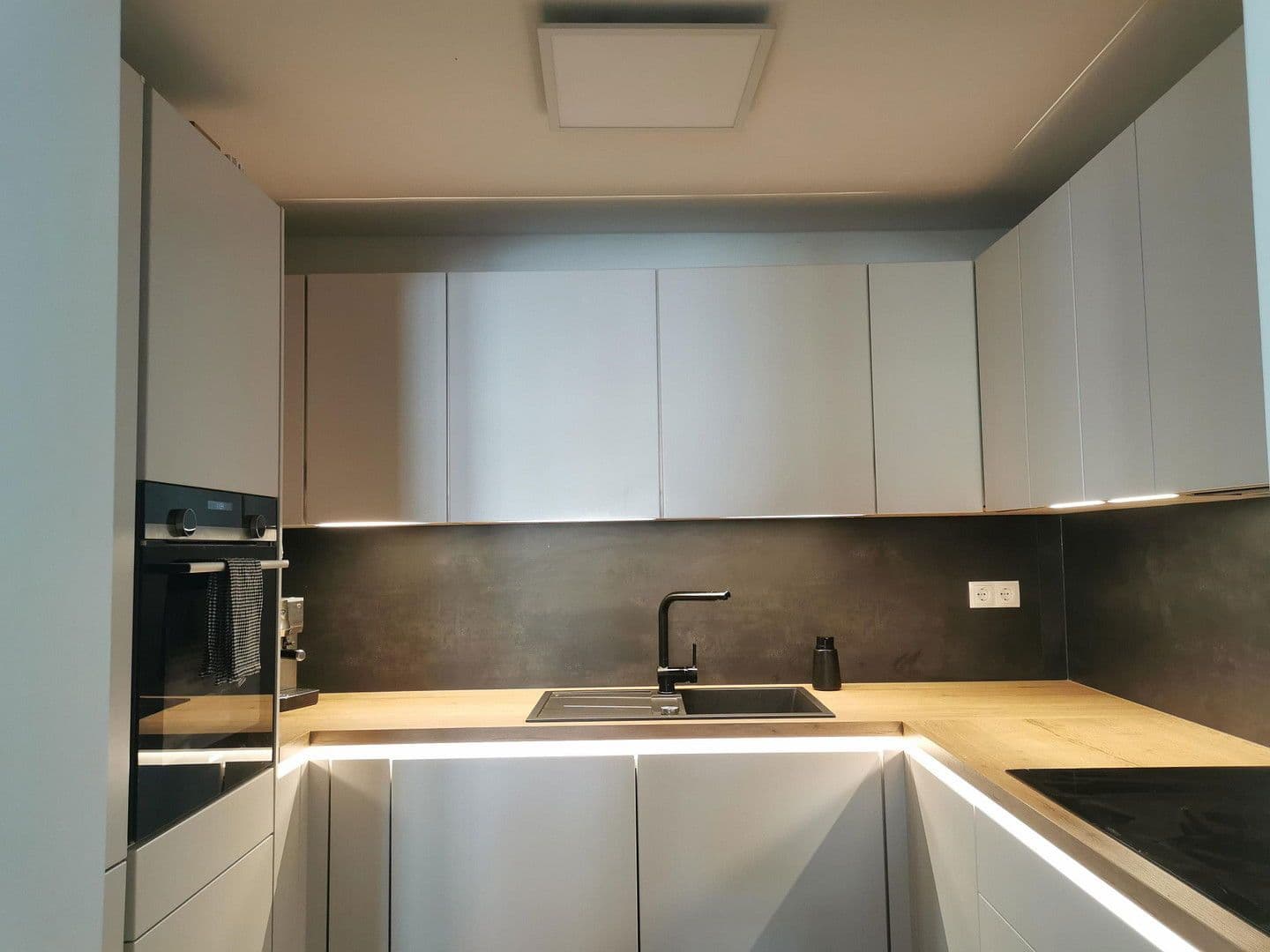 Prodej domu 108 m², pozemek 104 m², Mannheim, Bádensko-Württembersko Prodej domu 108 m², pozemek 104 m², Mannheim, Bádensko-Württembersko