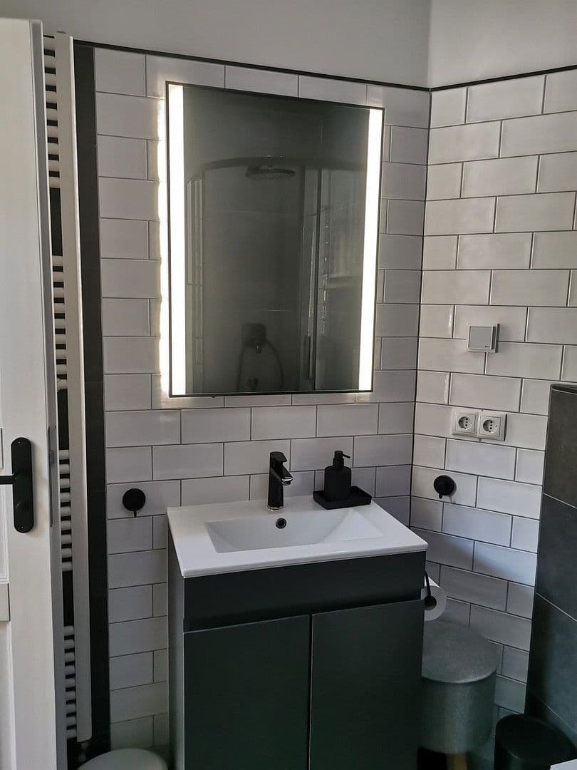 Prodej domu 108 m², pozemek 104 m², Mannheim, Bádensko-Württembersko Prodej domu 108 m², pozemek 104 m², Mannheim, Bádensko-Württembersko