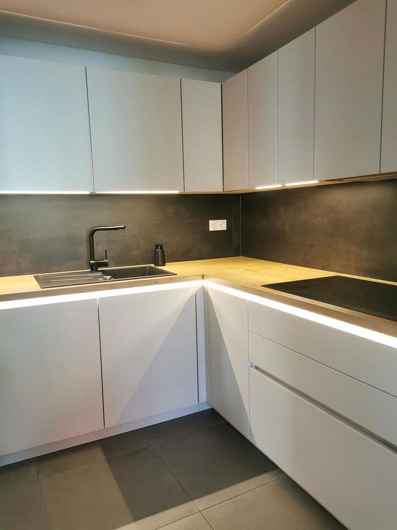 Prodej domu 108 m², pozemek 104 m², Mannheim, Bádensko-Württembersko Prodej domu 108 m², pozemek 104 m², Mannheim, Bádensko-Württembersko