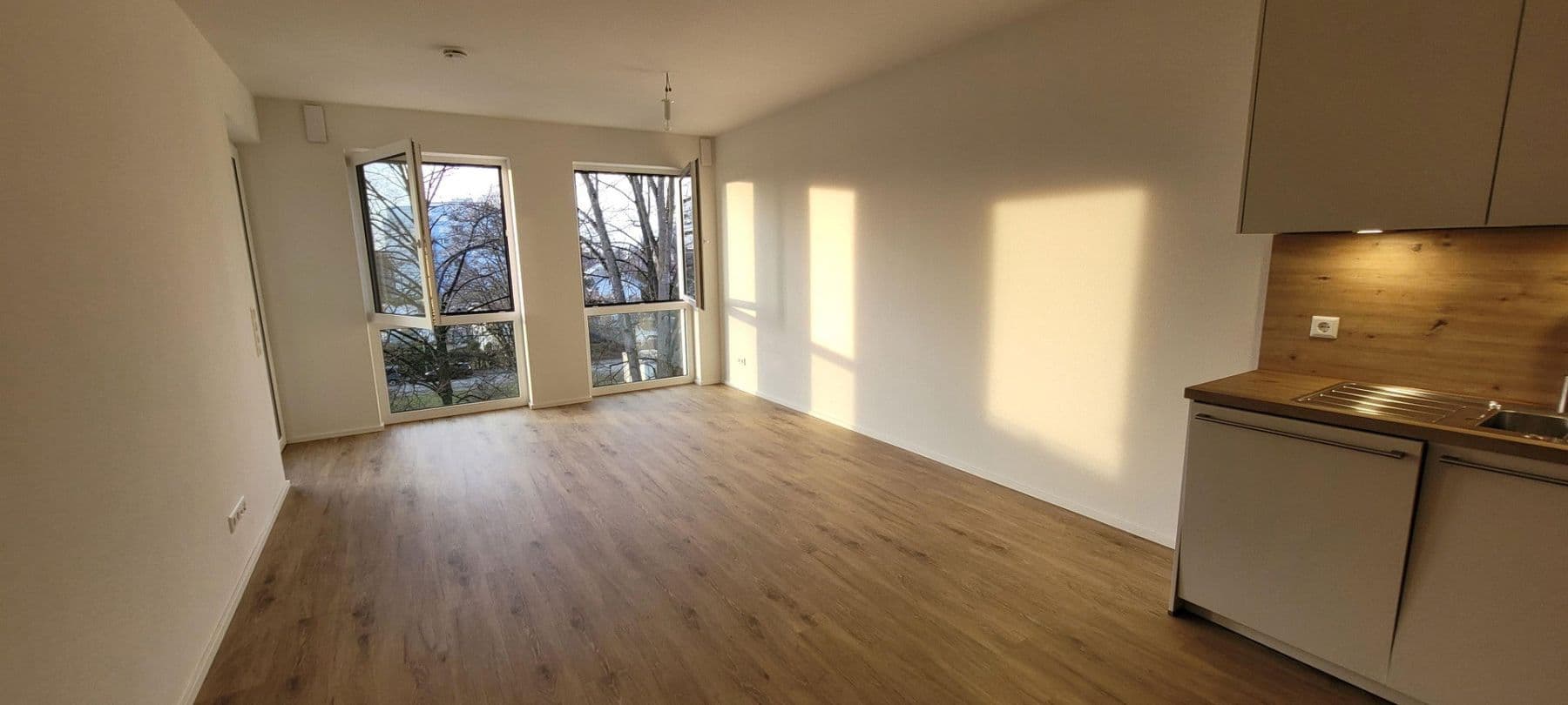 Pronájem bytu 2+1 66 m², Scheffelstr. 3b, Grenzach-Wyhlen, Bádensko-Württembersko Pronájem bytu 2+1 66 m², Scheffelstr. 3b, Grenzach-Wyhlen, Bádensko-Württembersko