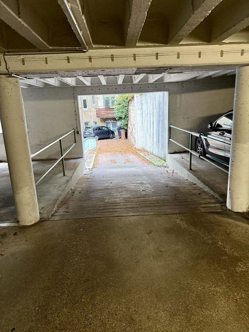 Pronájem garáže, Mozartstr. 5, Stuttgart, Bádensko-Württembersko Pronájem garáže, Mozartstr. 5, Stuttgart, Bádensko-Württembersko