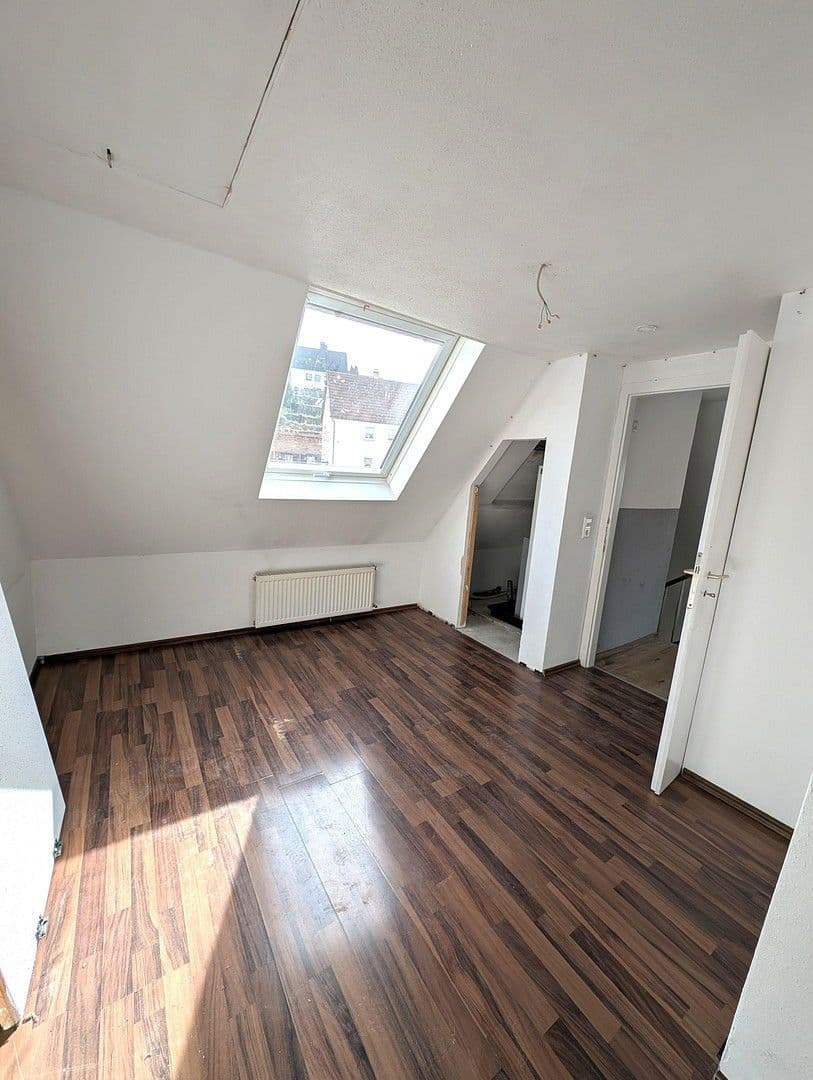 Prodej domu 106 m², pozemek 124 m², Kapellstraße 36, Heidenheim an der Brenz, Bádensko-Württembersko Prodej domu 106 m², pozemek 124 m², Kapellstraße 36, Heidenheim an der Brenz, Bádensko-Württembersko