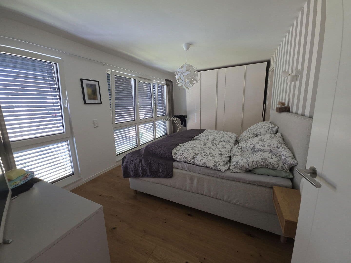 Pronájem bytu 4+1 135 m², Hilden, Severní Porýní-Vestfálsko Pronájem bytu 4+1 135 m², Hilden, Severní Porýní-Vestfálsko