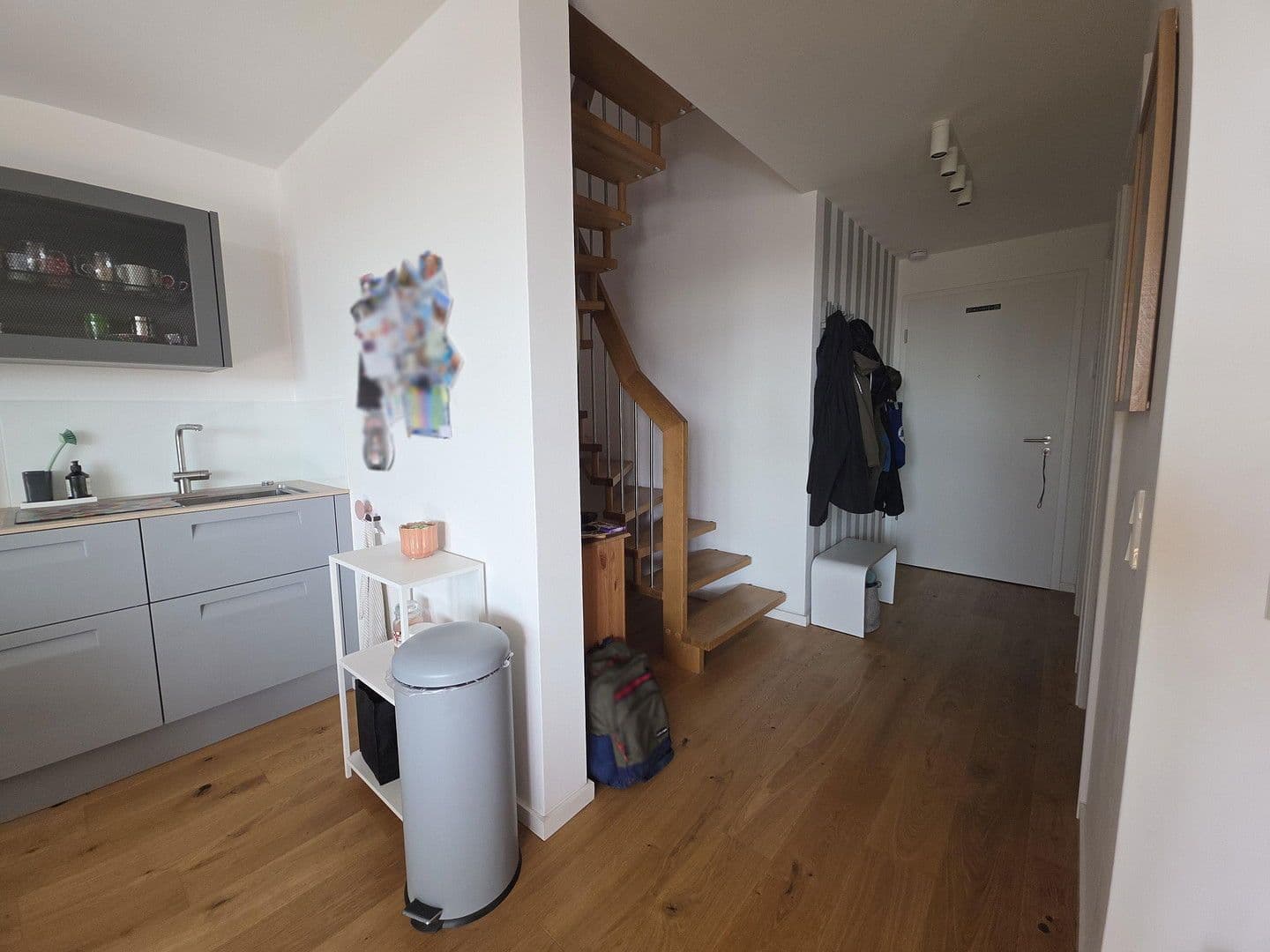 Pronájem bytu 4+1 135 m², Hilden, Severní Porýní-Vestfálsko Pronájem bytu 4+1 135 m², Hilden, Severní Porýní-Vestfálsko