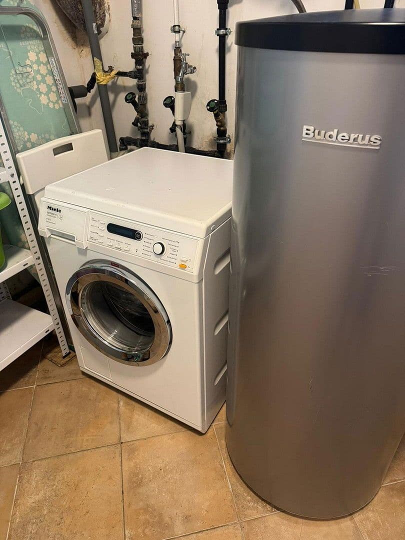 Prodej domu 110 m², pozemek 110 m², Fischergasse 39, Kitzingen, Bavorsko Prodej domu 110 m², pozemek 110 m², Fischergasse 39, Kitzingen, Bavorsko