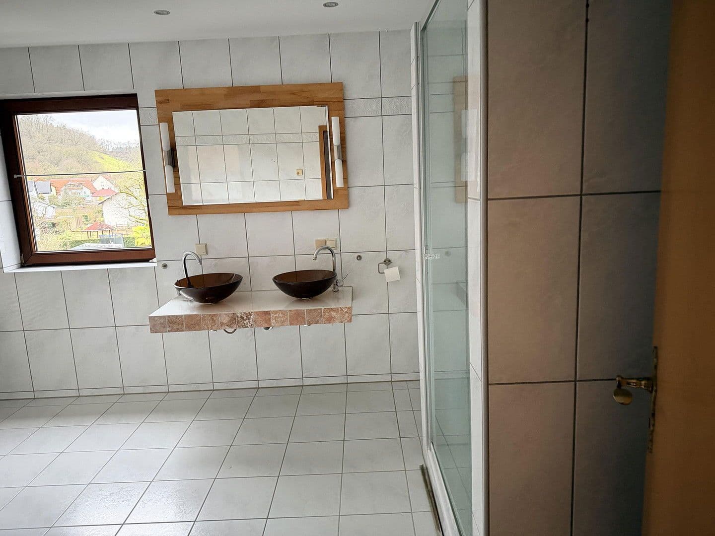 Pronájem bytu 4+1 155 m², Hauptstrasse. 139, Gorxheimertal, Hessen Pronájem bytu 4+1 155 m², Hauptstrasse. 139, Gorxheimertal, Hessen