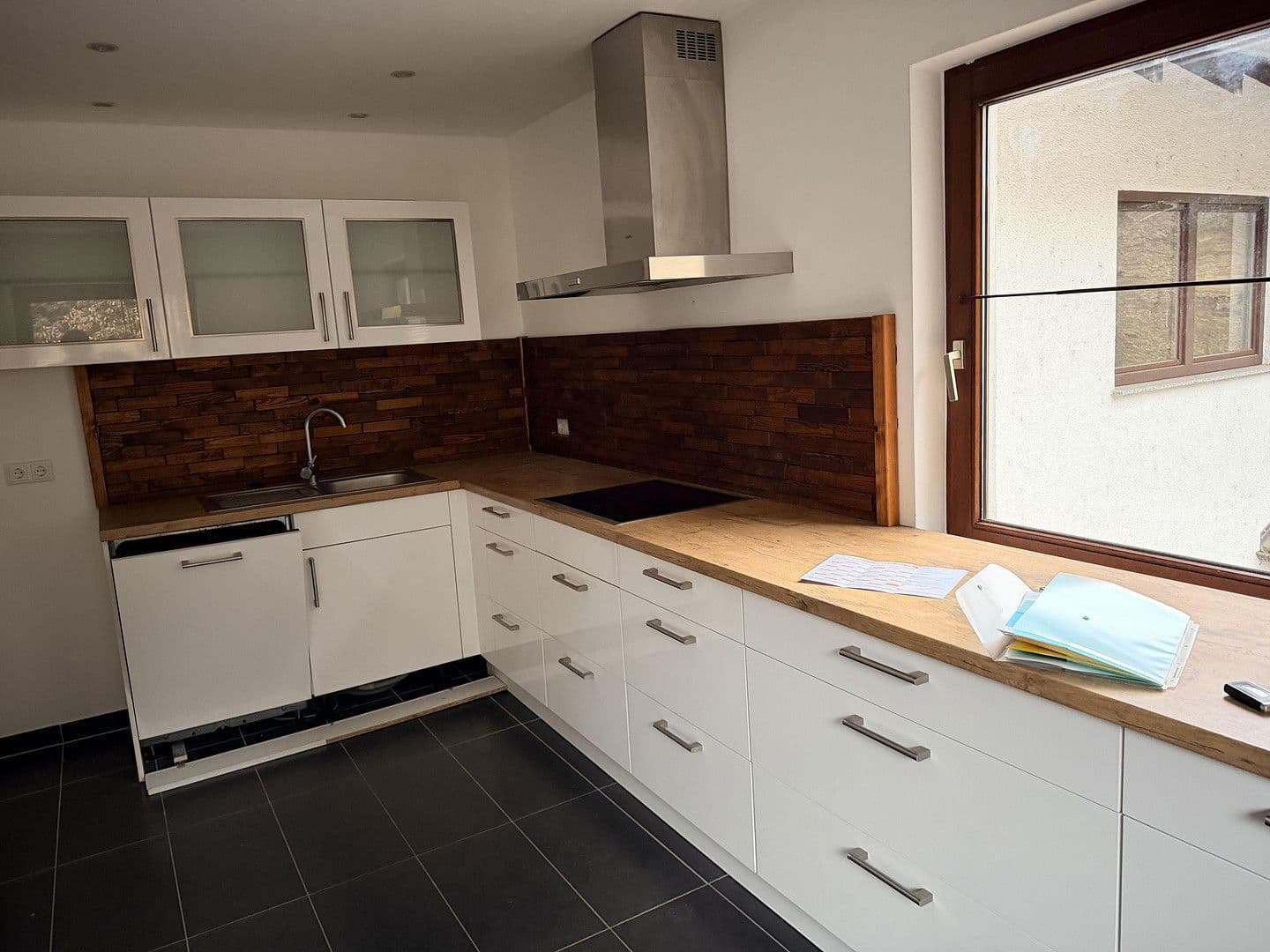 Pronájem bytu 4+1 155 m², Hauptstrasse. 139, Gorxheimertal, Hessen Pronájem bytu 4+1 155 m², Hauptstrasse. 139, Gorxheimertal, Hessen