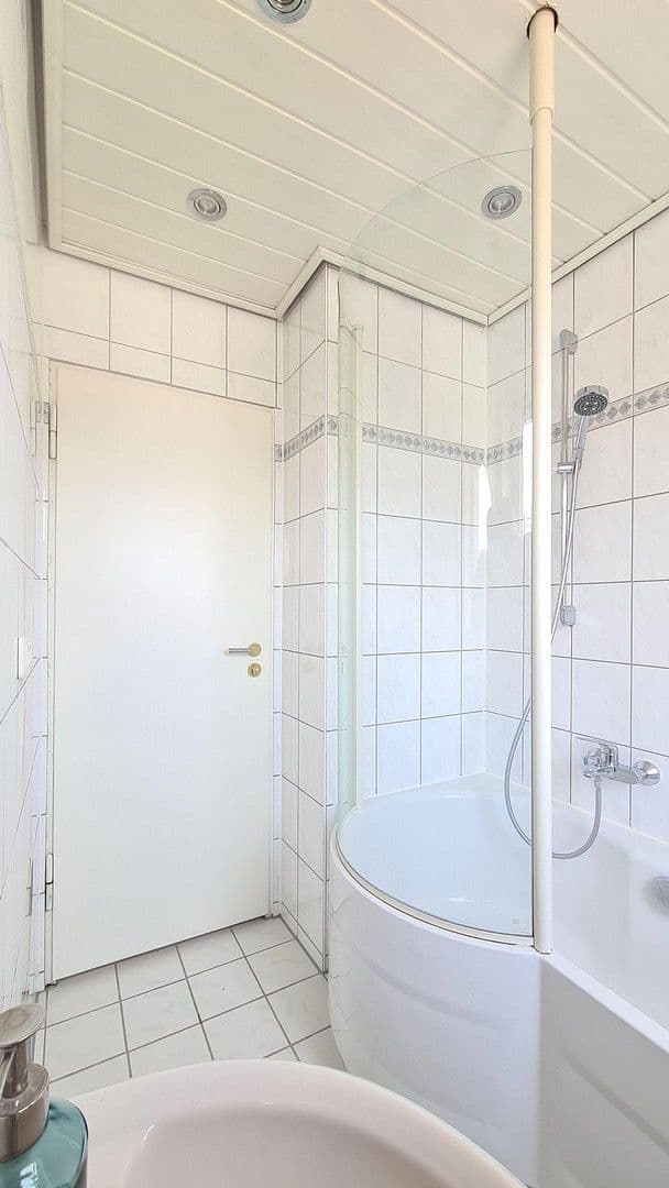 Prodej bytu 3+1 71 m², Gerhart Hauptmann Weg 19, Markt Schwaben, Bavorsko Prodej bytu 3+1 71 m², Gerhart Hauptmann Weg 19, Markt Schwaben, Bavorsko