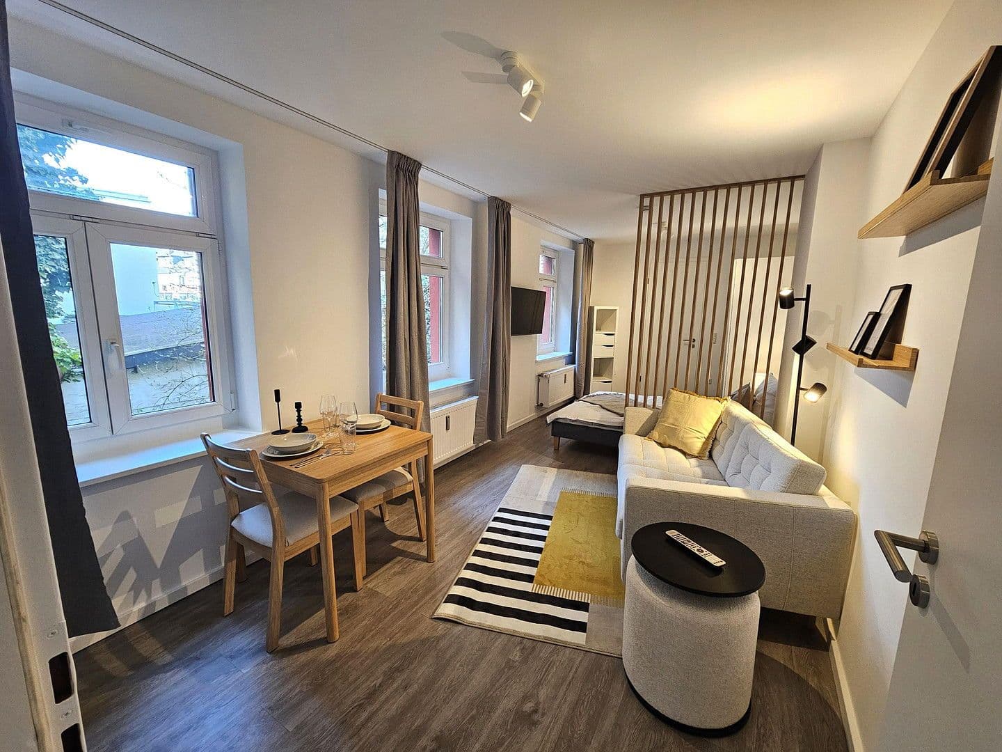 Pronájem bytu 1+1 27 m², Grabengasse 27, Köln, Severní Porýní-Vestfálsko Pronájem bytu 1+1 27 m², Grabengasse 27, Köln, Severní Porýní-Vestfálsko